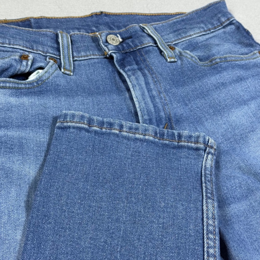 Levis Slim Fit Jeans Mens 30x32 Medium Wash Blue Denim Pants